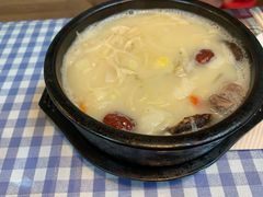 -益百岁牛尾汤(香山路店)