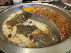 -沸炉重庆老火锅(军事博物馆店)