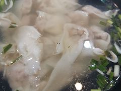 -白玉兰小吃(新村路店)