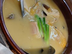 老作坊石磨豆腐-老头儿油爆虾·知味杭州(爱琴海购物中心)