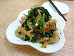 菠菜拌面筋-阿里西北美食(小黄庄店)