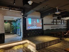-JINNS锦时 steak&pizza(浸信会礼拜堂旧址店)
