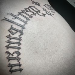 点击看大图 -PinooTattoo皮奴刺青纹身设计总部