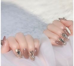 -悦指间美甲美睫