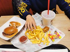 儿童牛肉餐-The Habit Burger Grill 哈比特汉堡(爱琴海店)