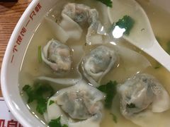 青菜大馄饨-南城香(北京南站店)