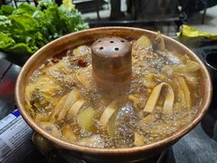 -钱家·乔老爷铜锅涮肉(曹路宝龙店)