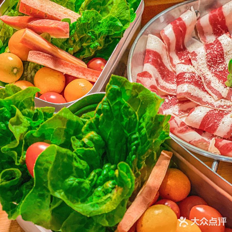 成都 | 叽叽扎扎烤肉场,明星同款露营风烤肉店!