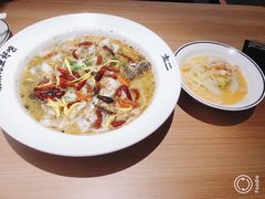 -太二酸菜鱼(武汉光谷保利店)