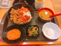 -食其家·牛丼咖喱(宜山路贝岭店)