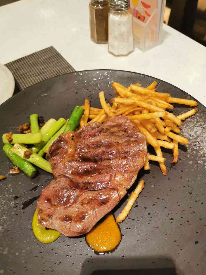 新元素餐厅(南京西路店)