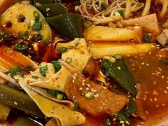 -三顾冒菜·麻辣烫(万达店)