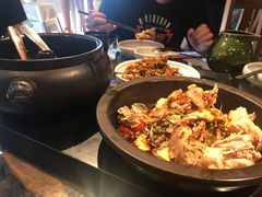 -云海肴·汽锅鸡·云南菜(天山百盛优客店)