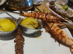 -雍和会海鲜姿造自助(湖东路店)