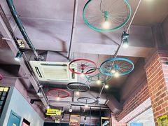 -喝丢一只鞋海鲜烧烤·海肠捞饭(文体街店)