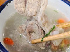 缸缸肉-巴依老爷新疆美食(常营店)