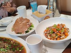 -梅利汴京烤鸭•开封豫菜地标店(东大街店)