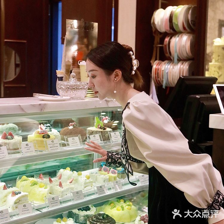 甜品界爱马仕来杭州啦！百年意式下午茶🍰
