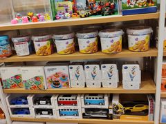 -名创优品(广东东莞东城万达2店)