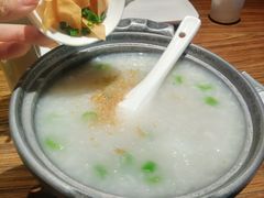-珍宝轩海鲜火锅(碧湖大厦店)