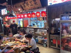 -萍姐火锅·公路夜市(武汉首店)