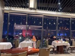 -武汉世茂希尔顿酒店·汇·全日餐厅