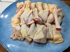 -老何家后安粉·糟粕醋海鲜火锅(三亚湾椰梦长廊店)