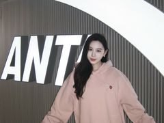 -王府井百货熙地港店