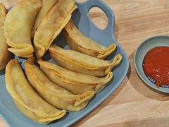 -老新隆牛肉锅贴(新街口店)