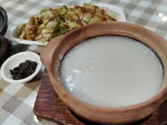 -新大咀港式茶餐厅(宝山万达店)
