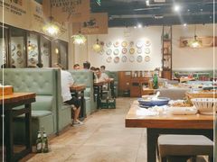 大堂-鼎原力量吊炉烧烤主题餐厅(临河街店)