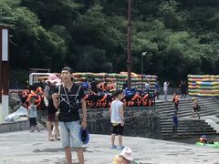 -重庆神龙峡漂流