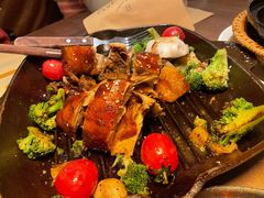 来龙里秘制烤鸡-来龙里 精致 东南亚餐室(万象城店)