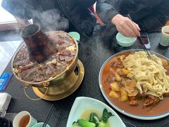 -撒拉人家.酸菜牦牛肉火锅