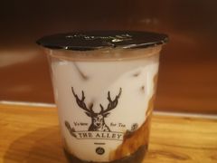 -THE ALLEY 鹿角巷(华润万象城店)