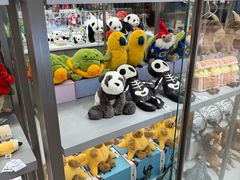 -微缤礼物(青岛海信广场店)