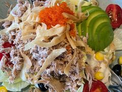 金枪鱼牛油果沙拉-炙柒Sekinana·精致料理 烧鸟·铁板烧(海上世界店)