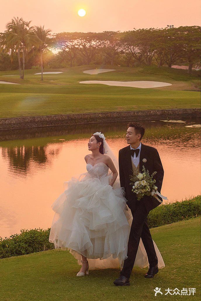 把仪式感搬到济南户外，我的绝美落日婚照！