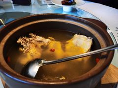 石耳炖肥西老母鸡汤-同庆楼(金宝汇店)