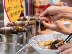 -进哥湖南津市牛肉粉店(下沙店)