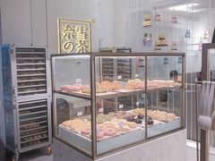 面包甜点陈列柜-奈雪的茶(市百一店)