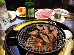 牛舌-釜山火炉·海鲜烤肉(紫藤路店)