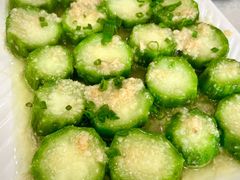 蒜茸蒸丝瓜-胜记烧鹅美食