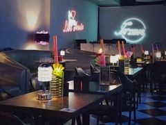 -INLOVE Live House
