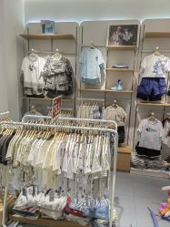 -孩子王童乐园(吾悦广场店)