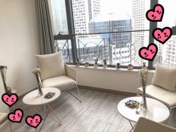 -SWANK SALON