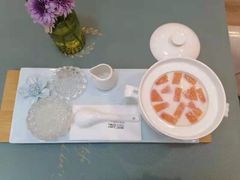 -燕庭·纯燕窝·甜品下午茶(南京西路店)