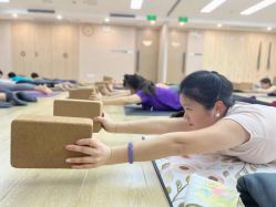 -酉嘉瑜伽YO+YOGA