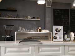 -泉乐坊步行街(烟酒特产平价超市店)