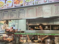 -明姨仔潮汕美食·碳炉猪脚·汕尾牛腩饭·起片鸡煲(起义路店)